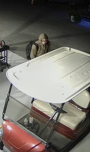 Dothan Police is Seeking in Identity of the Person's in the Picture below